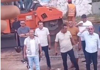 Cobrança de morador marca visita do prefeito a obra em Ribamar