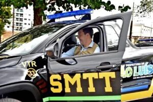 Servidores antigos da SMTT denunciam remoções forçadas e corte de salários