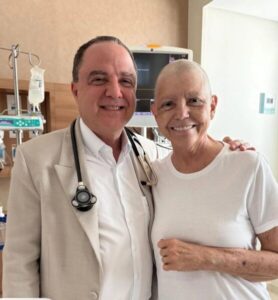 Roseana Sarney recebe alta após internação por pneumonia e se prepara para cirurgia