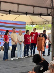 Gesto político de Paula Azevedo destaca a importância do coletivo