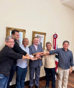 Vargem Grande recebe ambulância e Preto anuncia novas conquistas após reunião com o Brandão