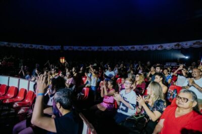 Le Petit Cirque entra na reta final em Paço do Lumiar com espetáculo para toda a família