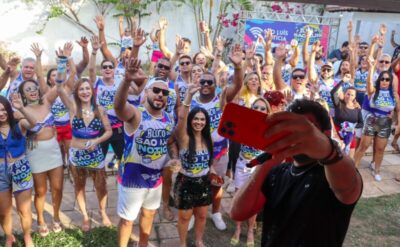 Bloco do São Luís Notícia reúne amigos e convidados com muita música e animação