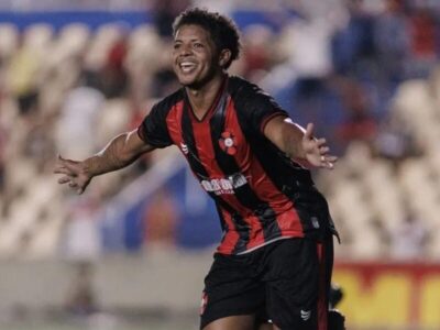 Moto Club vence o Imperatriz e garante vaga nas semifinais do Maranhense