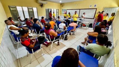 Adelmo Soares completa três dias consecutivos de entrega de óculos no Maranhão