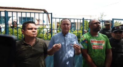 Em Bacabal, Carlos Brandão presta solidariedade às famílias e reforça buscas por crianças desaparecidas