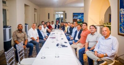 Presidentes de 12 partidos declaram apoio a Orleans para o Governo