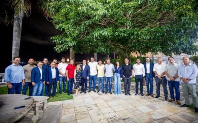 Governador Brandão e Orleans, recebem presidentes e representantes de 12 partidos no Palácio dos Leões para discutir 2026