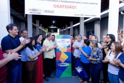 Em Timon, Orleans destaca investimentos estaduais educação e parabeniza Brandão pela entrega de títulos de terra