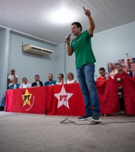 Diálogos pelo Maranhão: Felipe Camarão amplia escuta popular em Santa Luzia