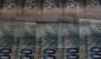 Arrecadação federal bate recorde de R$ 2,89 trilhões em 2025