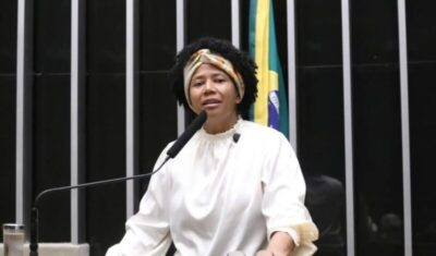 Comissão aprova novas regras para a caderneta de saúde de bebês prematuros