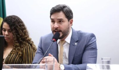 Comissão aprova obrigatoriedade de infraestrutura adequada em escolas públicas