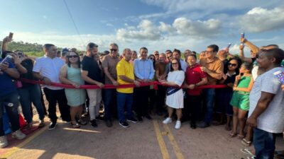 Deputado Aluízio Santos participa da inauguração da primeira ponte de concreto do povoado Mangabeira, em Chapadinha