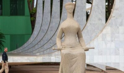 Defesa de Bolsonaro volta a pedir prisão domiciliar