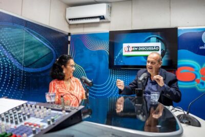 ‘Em Discussão’: Socorro Araújo enaltece o potencial econômico do turismo e investimentos em obras, qualificação e no Carnaval