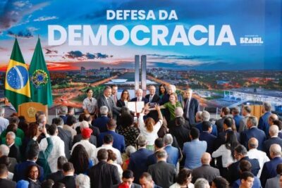 Ministério de Portos e Aeroportos participa de ato em defesa da Democracia