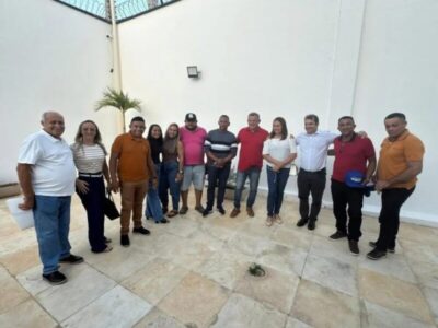 Hilton Gonçalo recebe apoio do prefeito de Pindaré-Mirim, ex-deputado Pedro Paruru e vereadores rumo ao Senado