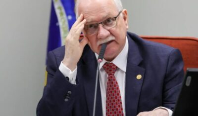 Fachin diz que democracia atravessa tempos desafiadores