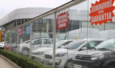 Financiamento de veículos fecha 2025 com 7,3 milhões de unidades