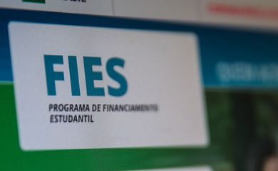 Fies: prazo para complementar inscrições postergadas começa hoje