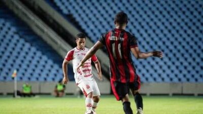 Moto bate Imperatriz e garante classificação nas semifinais