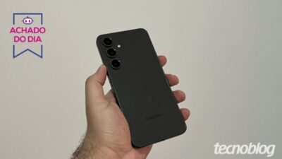 Galaxy S24 FE tem oferta com 50% OFF por até 12x sem juros no AliExpress