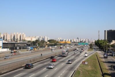 Lei cria licença ambiental especial para acelerar obras estratégicas