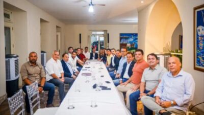 Brandão reúne partidos e sinaliza que não deixará mesmo o governo para disputar o senado