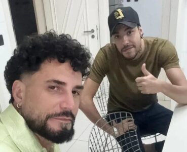 Latino interna filho em clínica de reabilitação e fala sobre conflitos familiares