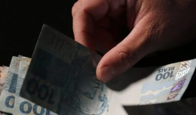 Lei do salário mínimo, que faz 90 anos, organizou relações de trabalho