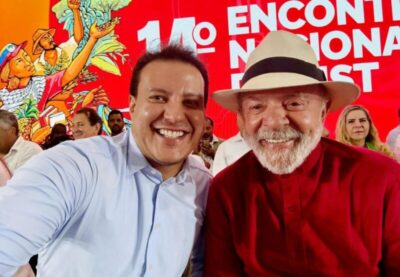 Presidente Lula ao lado do futuro governador do Maranhão…