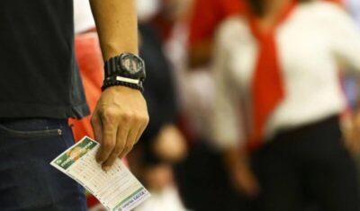 Mega-Sena acumula novamente e prêmio principal vai a R$ 115 milhões