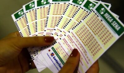 Mega-Sena acumula novamente e prêmio principal vai para R$ 63 milhões