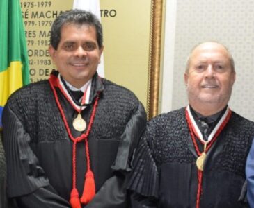 Eduardo Nicolau também manifesta apoio a promotores demissionários do Gaeco…