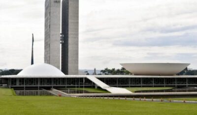 Nota técnica divulgada por consultorias do Congresso diverge de parte dos vetos ao Orçamento