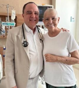 Roseana recebe alta hospitalar e se prepara para cirurgia