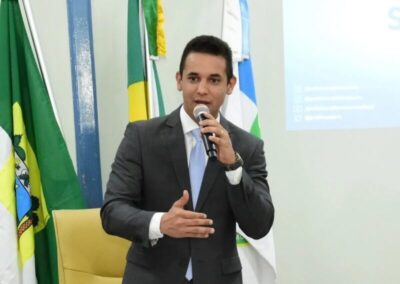 Prefeito de Mossoró é alvo de busca e apreensão em operação da PF contra desvios na saúde