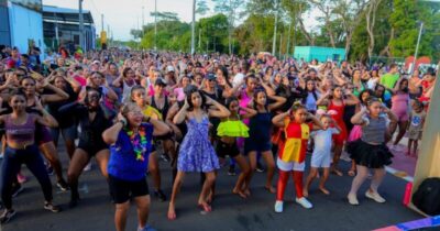 Prefeitura de Timon reúne centenas de pessoas no Domingo na Avenida e último aulão do Zé Pereira