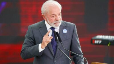 LULA DIZ QUE SOLTA BOLSONARO DESMORALIZARIA O STF