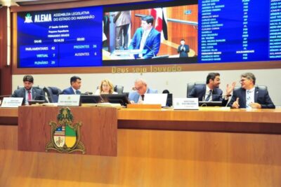 Plenário aprova PL que garante prioridade no atendimento psicológico aos cuidadores de pessoas com deficiência