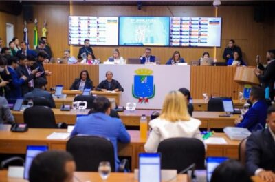 Câmara aprova PPA com previsão de implantação do passe livre e avança na tramitação da LOA
