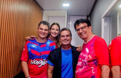 Multidão marca presença na abertura do Carnaval de Codó