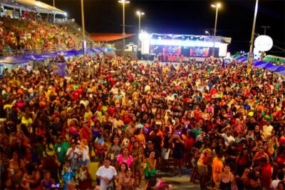 Dr. Julinho fortalece carnaval de São José de Ribamar