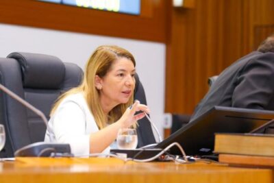 Iracema ignora convite do PT para disputar Senado pelo partido e se filia ao MDB