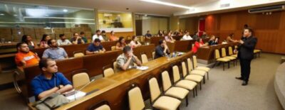 Alema: Escola do Legislativo promove curso de Marketing Político