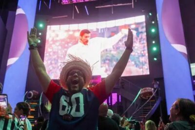 No Super Bowl, Bad Bunny rompe fronteiras culturais e expõe a exclusão estrutural