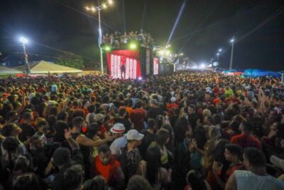 Pré-carnaval na Ilha tem tradição e música nacional com Henry Freitas, Rafa & Pipo e Nattanzinho Lima