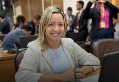 Professora Magnólia é eleita 3ª vice-presidente da Câmara de São Luís