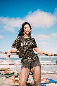 Começa entrega das camisas do Camarote Stage para Carnaval da Litorânea